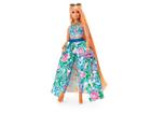 Mattel Barbie Extra Fancy-nukke sinisessä mekossa, jossa on kukkakuviointi