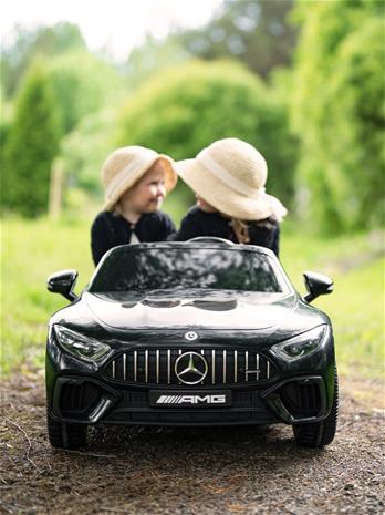 Mercedes Benz SL63 Sähköauto, Musta