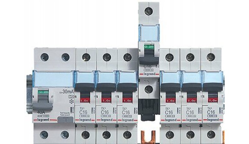 Legrand Tx3 1p C 6a katkaisija 403430