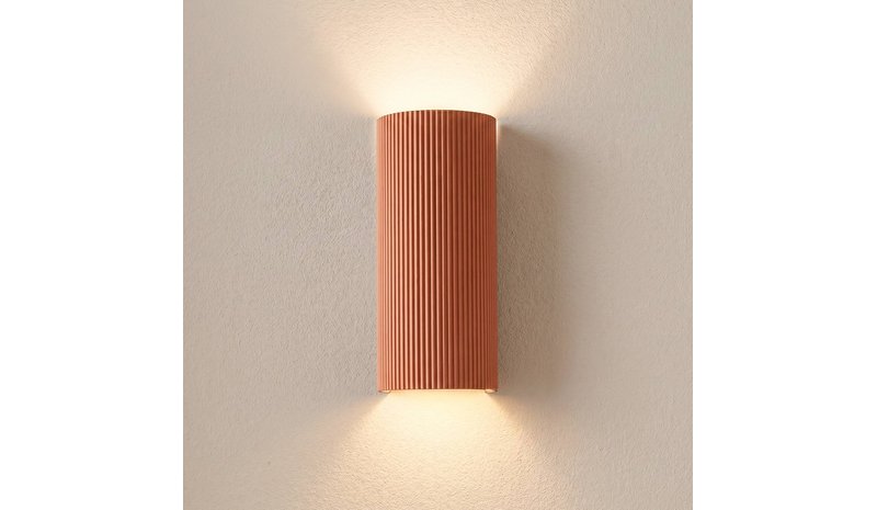 Lindby Colja -seinävalaisin, terrakotta, pyöreä, 30,5 cm, kipsi