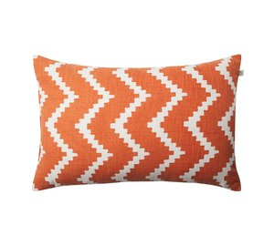 Chhatwal & Jonsson Ikat Sema -tyyny Apricot orange-off white