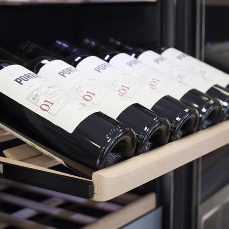 Caso WineExclusive 126 Smart Falstaff Edition (CS729), viinikaappi