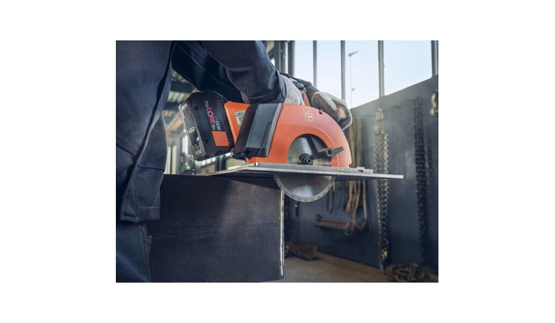 Fein F-IRON Cut 57 AS (71360461000) 18V L-BOXX, akkumetallisaha (ilman akkua ja laturia) – kuva 1/2