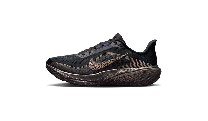 Nike Pegasus 42 Keely Hodgkinson""