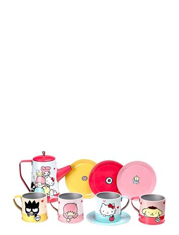 Hello Kitty Teeastiasto 10