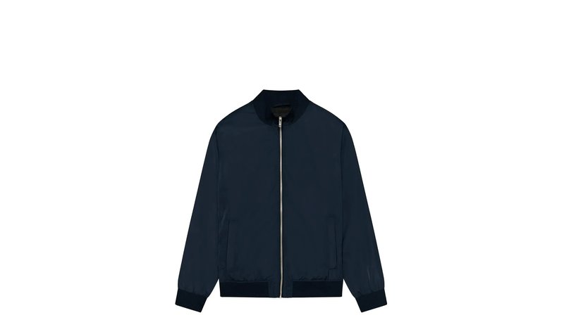ME30205189_212865941