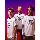 Bayern München Vieraspaita 2026/27 Authentic Pitkähihainen ENNAKKOTILAUS