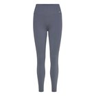 AIM19020008_230356196