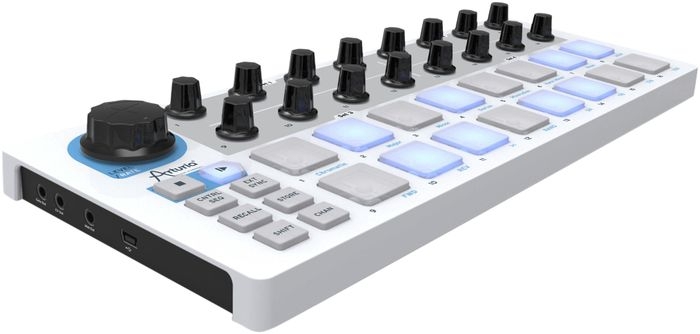 Arturia Beatstep, kontrolleri