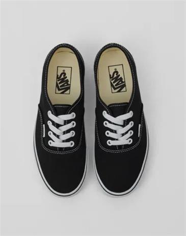 VANS - Musta - Authentic