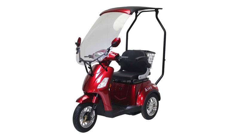 Arvo P500 senioriskootteri katolla – kuva 1/3