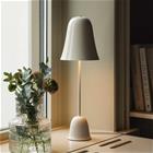 Globen Lighting -pöytälamppu Blåklockan, norsunluunvärinen, korkeus 56 cm