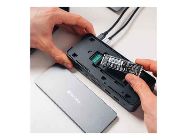 Verbatim Pro USB-C Docking Station with 256GB SSD