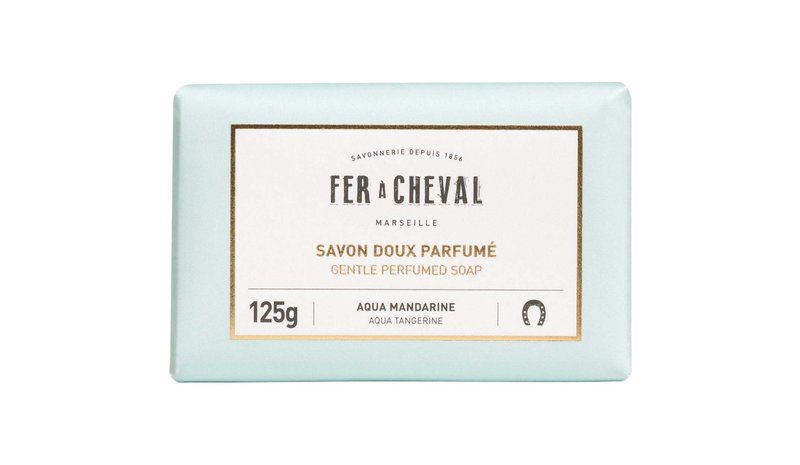 Fer à Cheval Aqua Tangerine Solid Soap 125 kpl – kuva 1/2