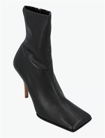 Alaia Soft Square 90 Ankle Boots - Black - 40