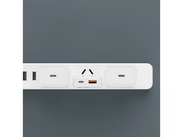 Dudao GaN A30EUL 30W USB-A / USB-C Wall Charger + USB-C - Lightning Cable - White