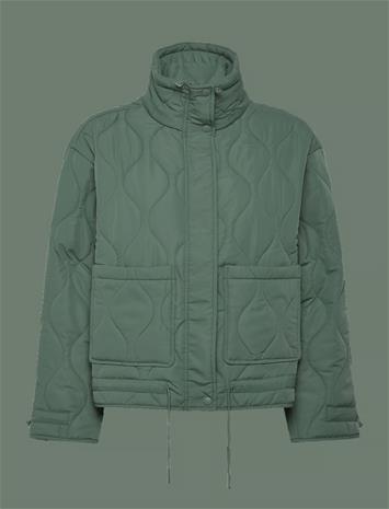 FRE203625_231322609