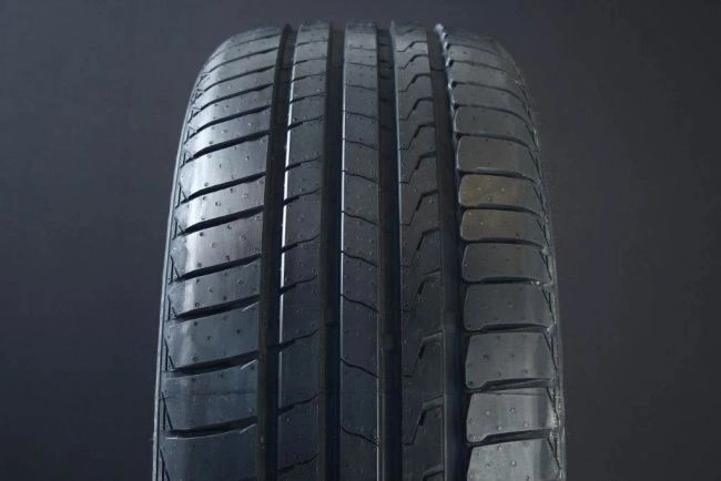 Grip Master C/S SUV 285/45-19