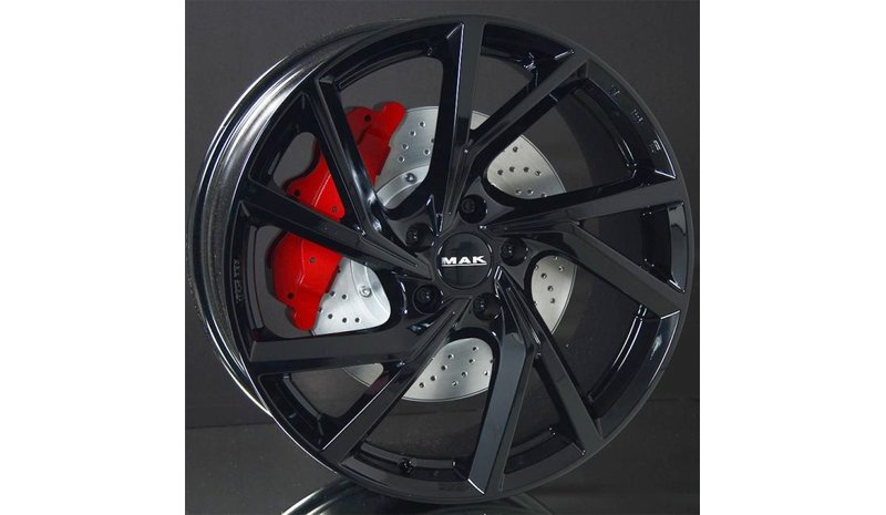 MAK Kassel Shiny Black 8x18 5/112 ET30 B76 – kuva 1/2