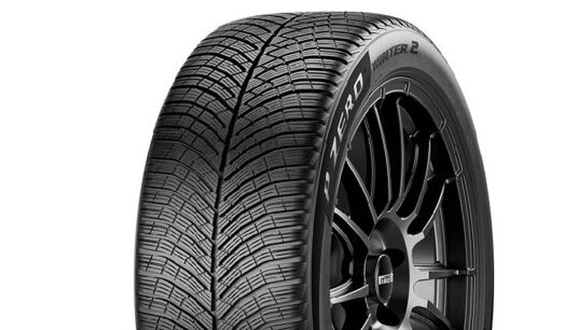 P Zero Winter 2 235/35 R20 92W