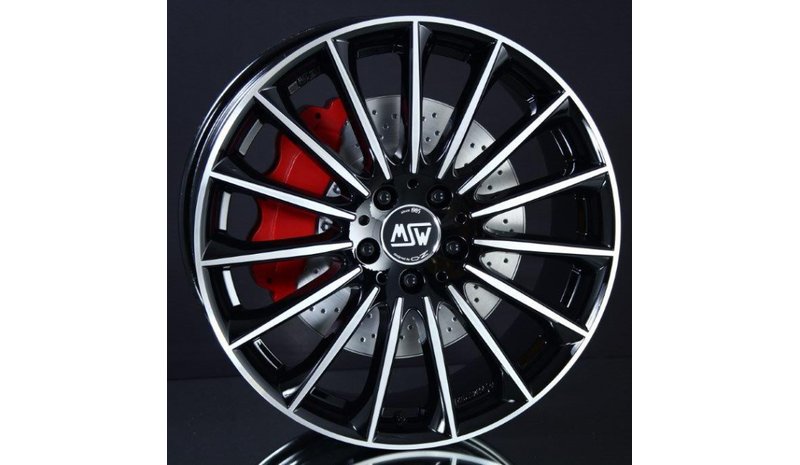 MSW 30 Gloss Black Polished 8.5x19 5/114.3 ET40 B64.1 – kuva 1/2
