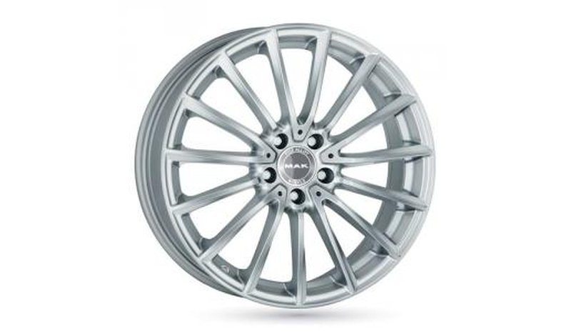 MAK Komet Silver 8x18 5/112 ET48 B66 – kuva 1/1