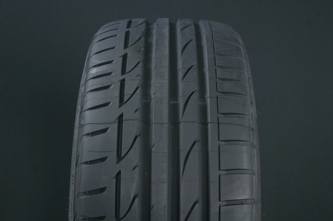 Potenza S001 RFT 275/35 R20 102Y