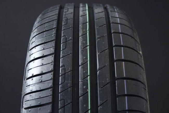 Goodyear EfficientGrip Performance 225/55R17 97W * – kuva 3/3