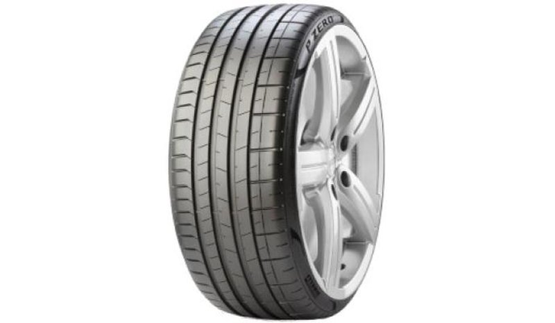 P Zero PZ4 SC 265/40 R22 106V
