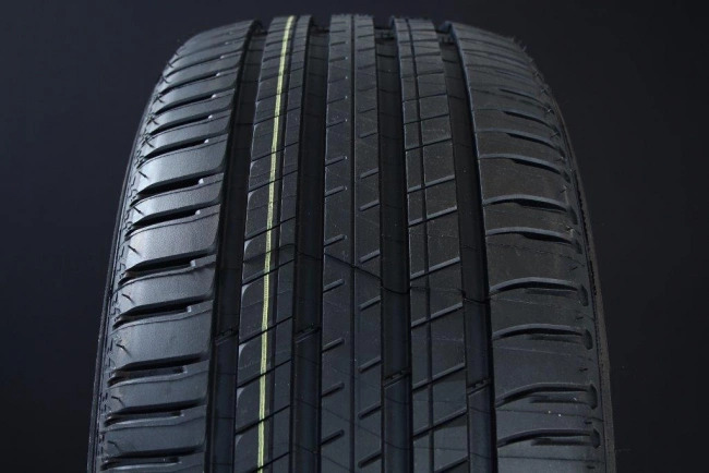 Michelin LATITUDE SPORT 3 MO 235/60R18 103V kesärengas