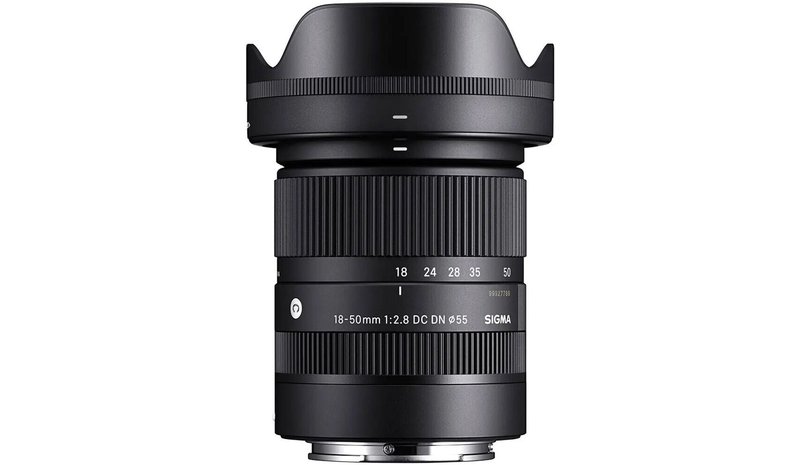 Sigma 18-50mm f / 2.8 DC DN Canon RF 585972