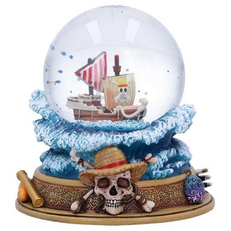One Piece Going Merry Snow Globe – kuva 2/4