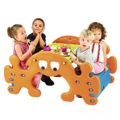 FEBER Ghost Picnic Table