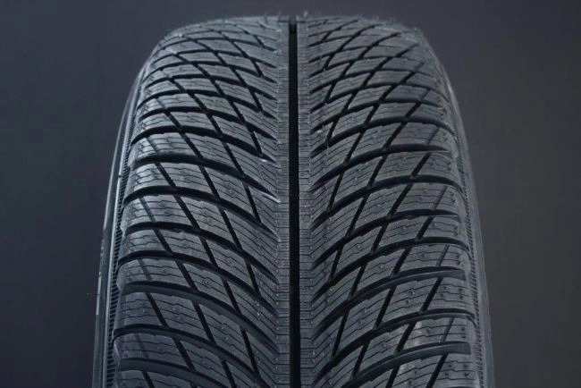 Pilot Alpin 5 245/35 R21 96W – kuva 3/3