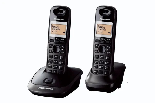 Panasonic puhelin KX-TG2512FXT