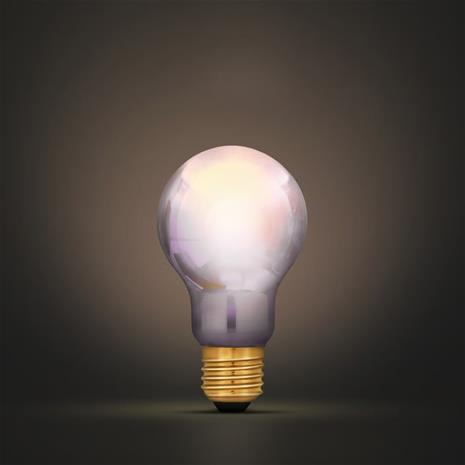LED-lamppu Pearl E27 4 W 470 lm, 3 valotilaa