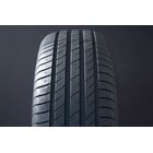 165/65R15 Delinte DS2