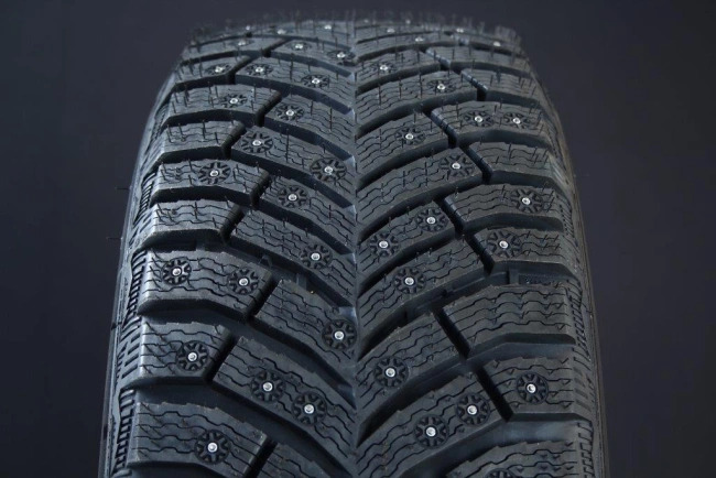 265/50R22 MICHELIN X-ICE NORTH 4 DUBB DOT2023