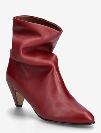 ANNVULLY-50-STILETTO_230504083