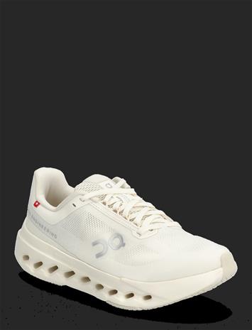 On Cloudsurfer Next - Cream - 42 – kuva 2/3