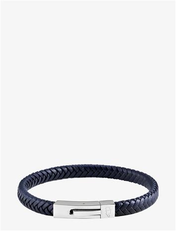 EBT003_226622837