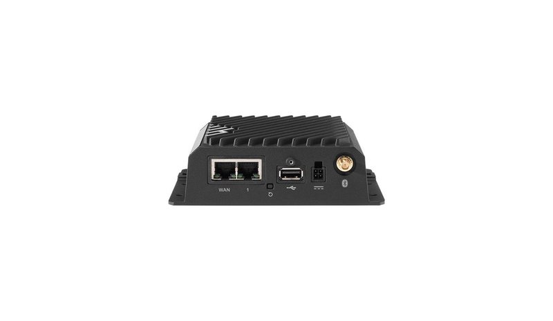 Ericsson R920 TC03-0920-C7A-NN – kuva 1/2