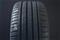 P Zero E RunForward 235/45 R18 98Y – kuva 3