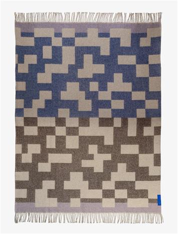 Mette Ditmer - MAZE throw - Chocolate
