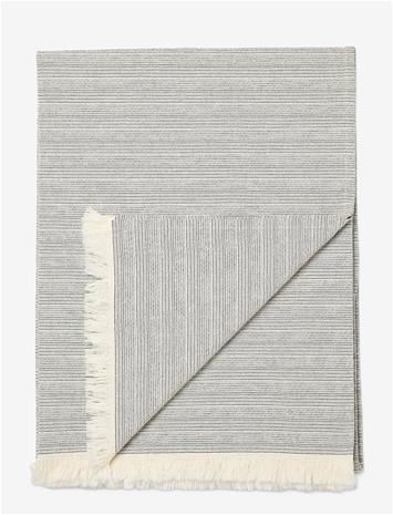 compliments Svale Throw - Grey - 145X210CM