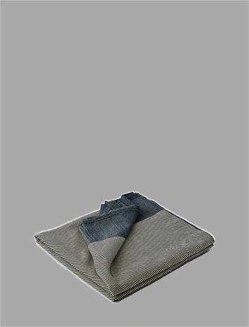 Studio About Throw, Yellow/Dark Blue - Blue - 1400
