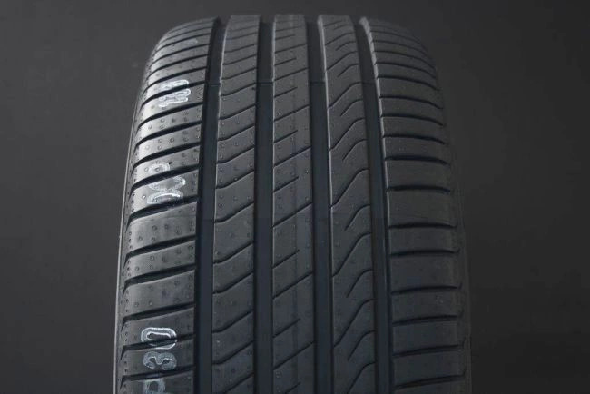 Cinturato C3 235/45 R19 99V