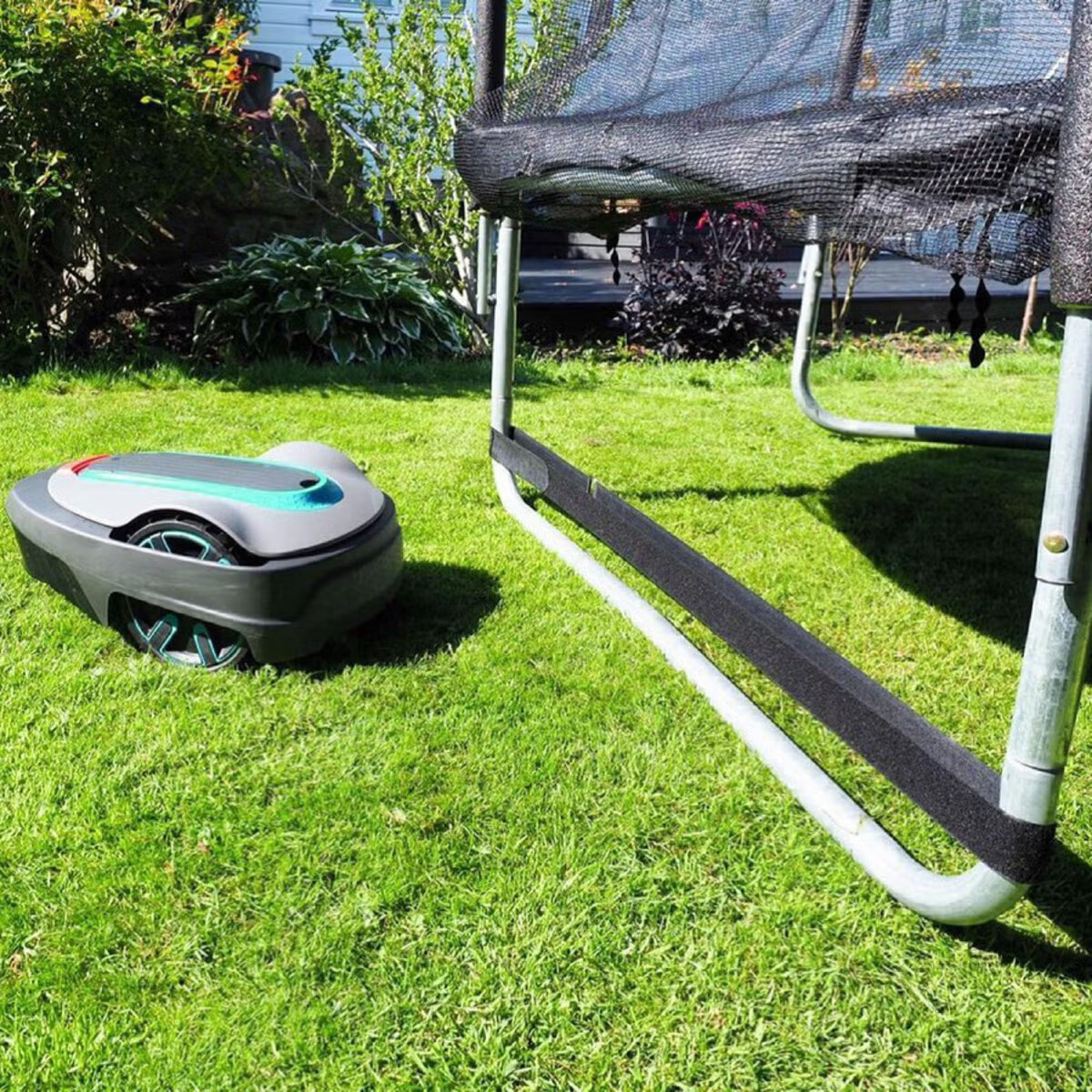 Trampoliinin suoja robottiruohonleikkurille, 4 kpl
