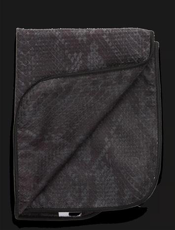 COBRA Cobra Snakeskin Towel - Black - ONE SIZE