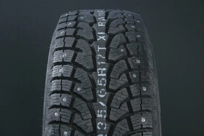 Hankook iPike RW11 235/60R16 100T Nastarenkaat